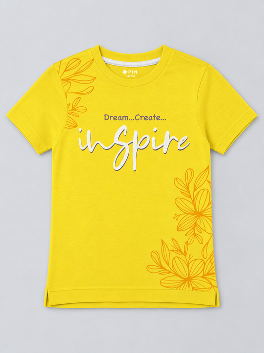 Girls Printed Typography Round Neck Cotton T-Shirt