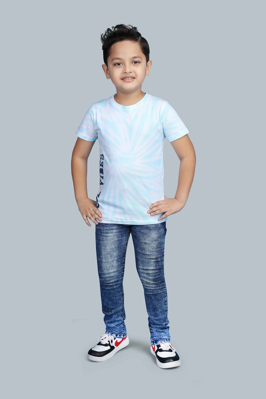 Boys Printed Tie & Dye Round Neck Cotton T-Shirt