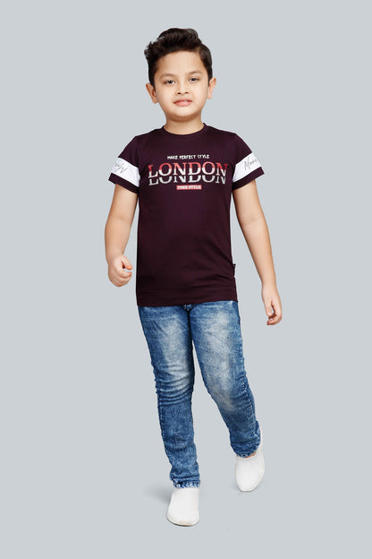 Boys Printed Typography Round Neck Cotton T-Shirt