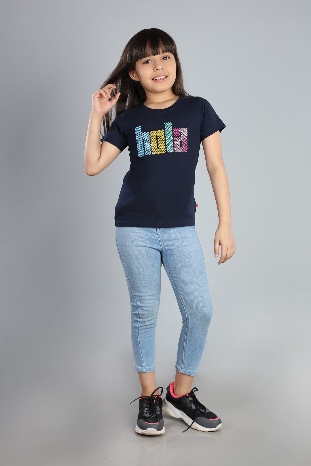 Girls Printed Typography Round Neck Cotton T-Shirt