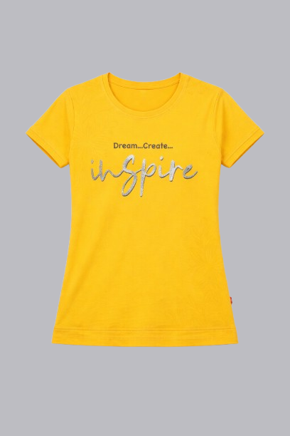 Girls Printed Typography Round Neck Cotton T-Shirt