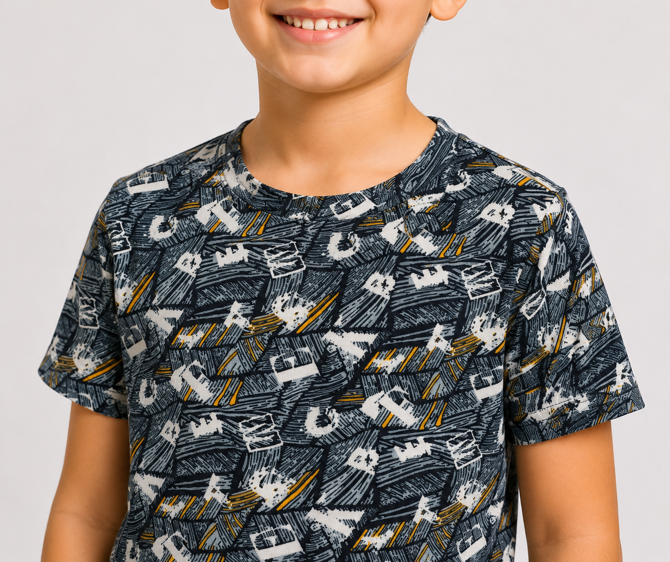 Boys Printed T-shirt with Shorts